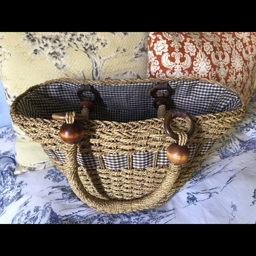 Large Basket Tote with Gingham Lining